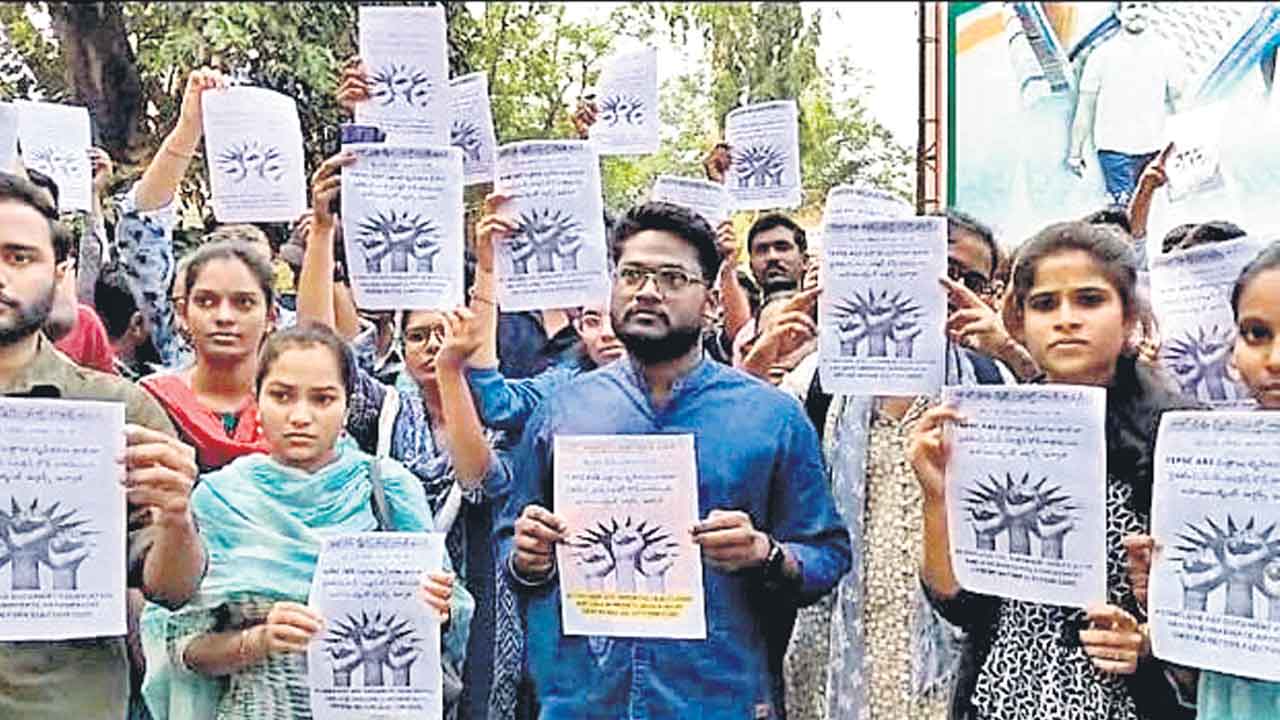 AEE Recruitment | ఎన్నికల ముందే నియామకాలు చేపట్టాలి.. జాప్యంపై ఏఈఈ సెలెక్టెడ్‌ అభ్యర్థులు ఫైర్‌