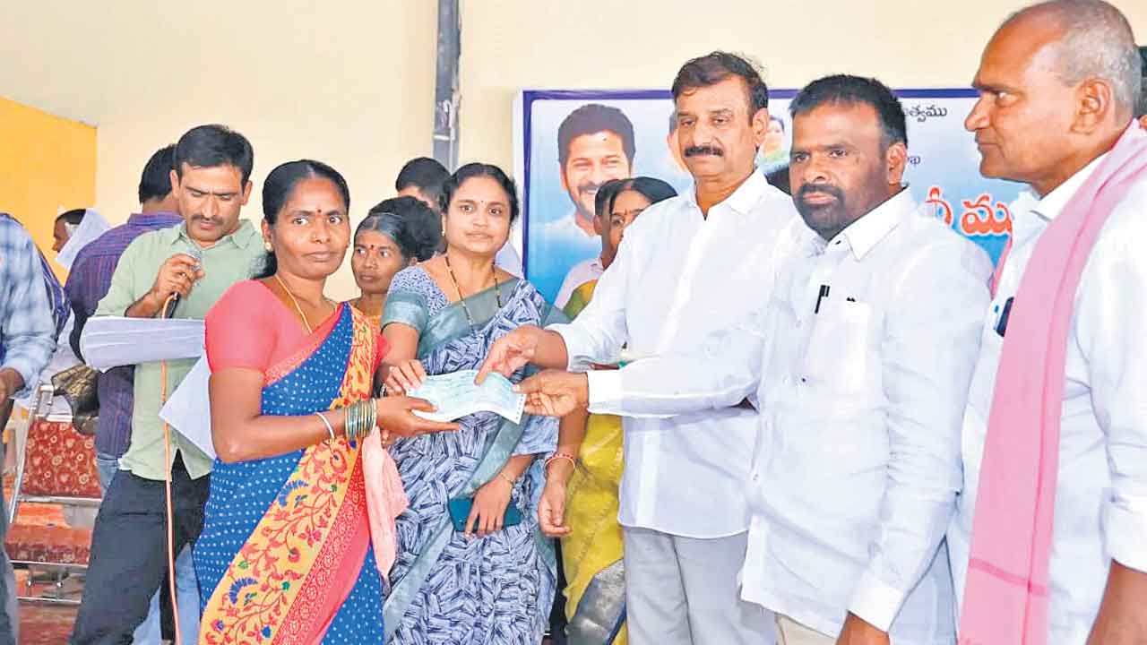 ఢిల్లీ’కి ఇచ్చేందుకే 1,600 కోట్ల స్కాం