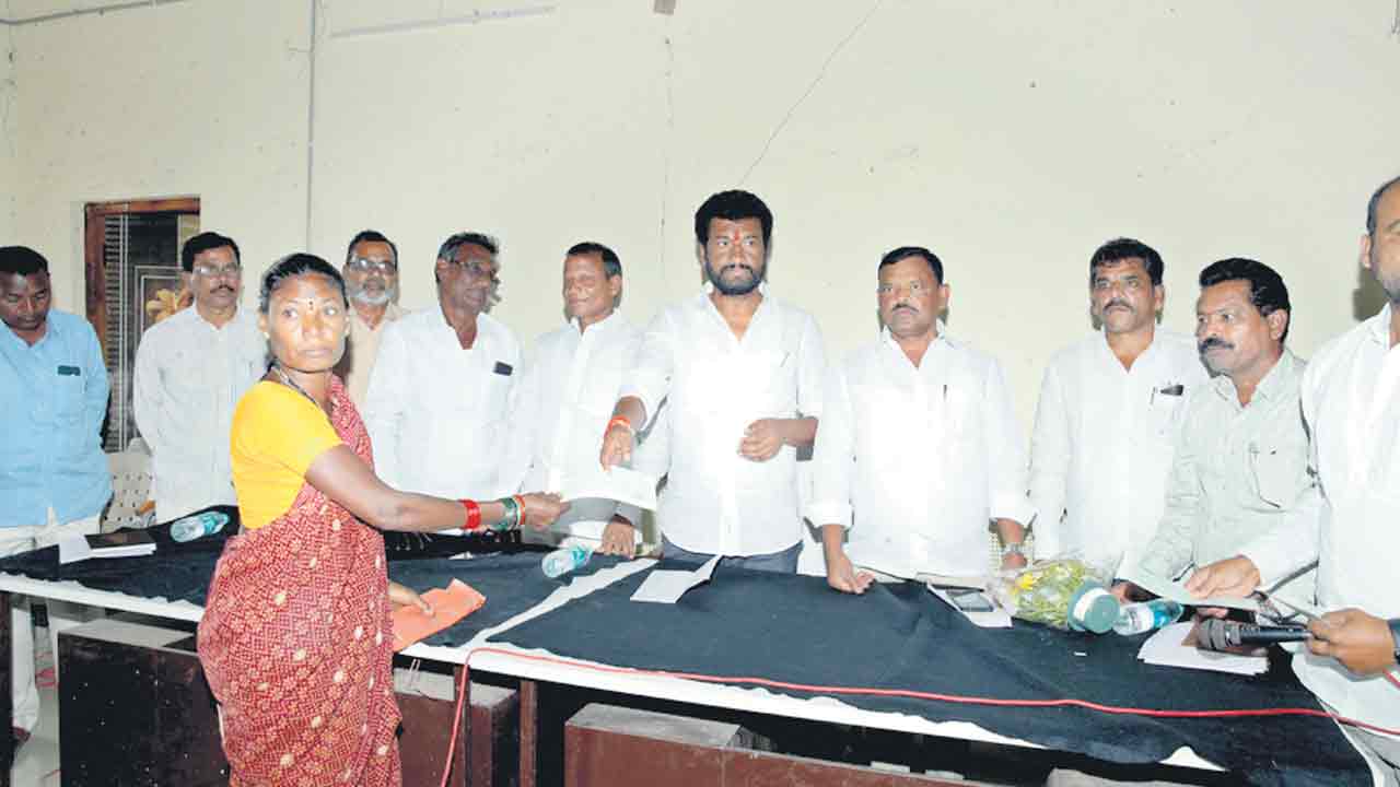 ఆడబిడ్డలకు భరోసాగా కల్యాణ లక్ష్మి