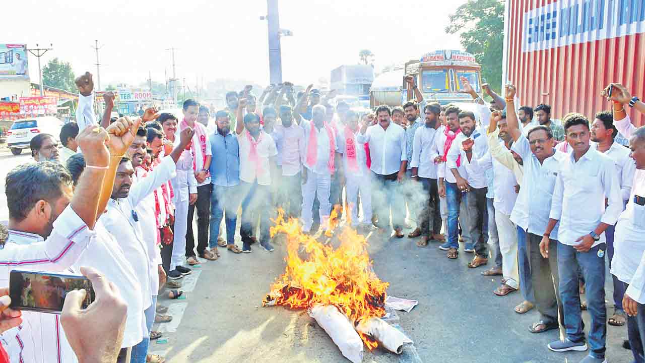ముఖ్యమంత్రికీ శిక్షణ ఇవ్వాలేమో!
