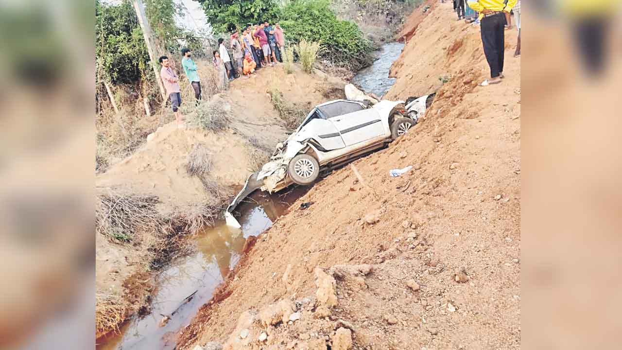 వేర్వేరు ప్రమాదాల్లో ఎనిమిదిమంది దుర్మరణం