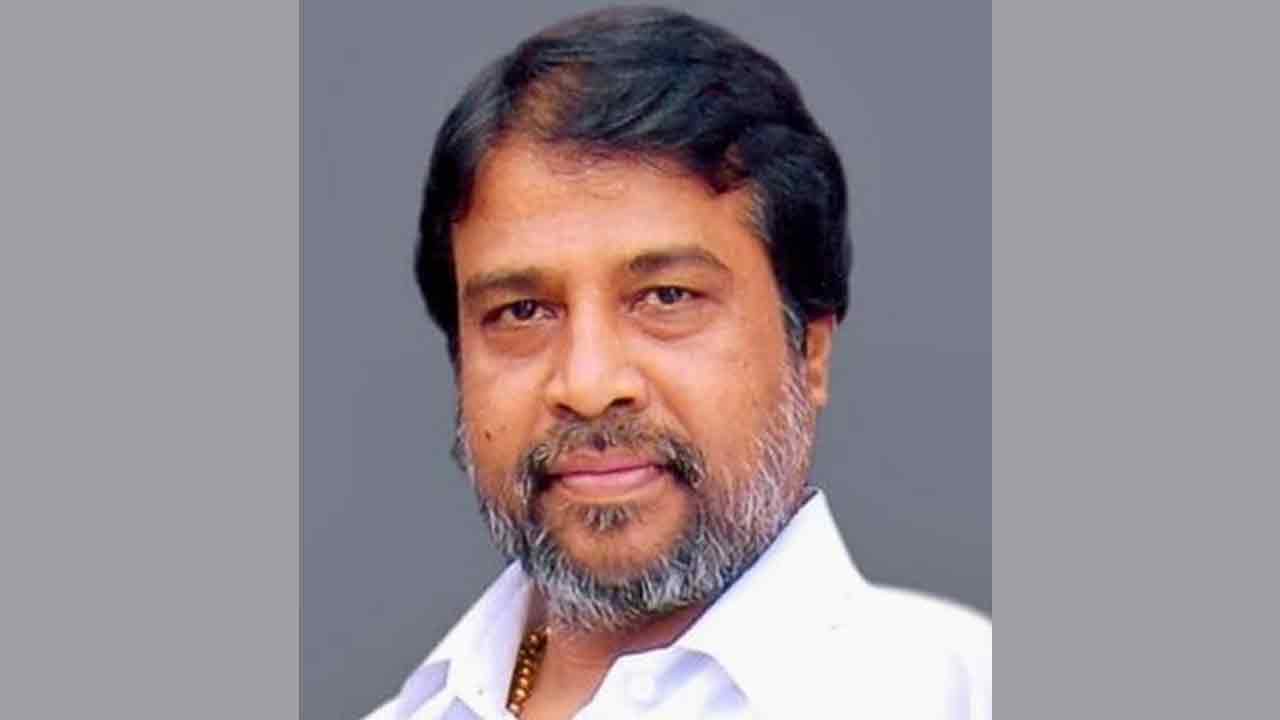 మెడికల్‌ కాలేజీలపై రివ్యూ