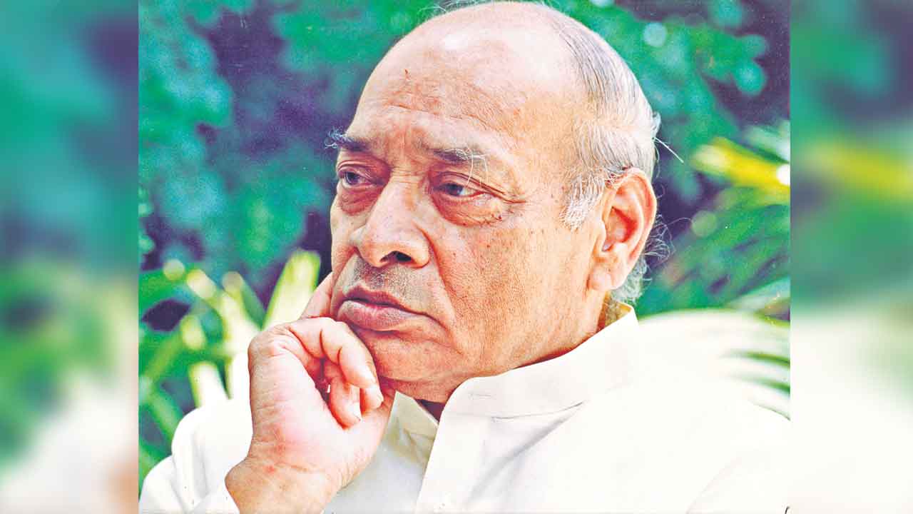 PV Narasimha Rao | వెబ్సిరీస్గా నవభారత రూపశిల్పి పీవీ నరసింహారావు జీవిత చరిత్ర
