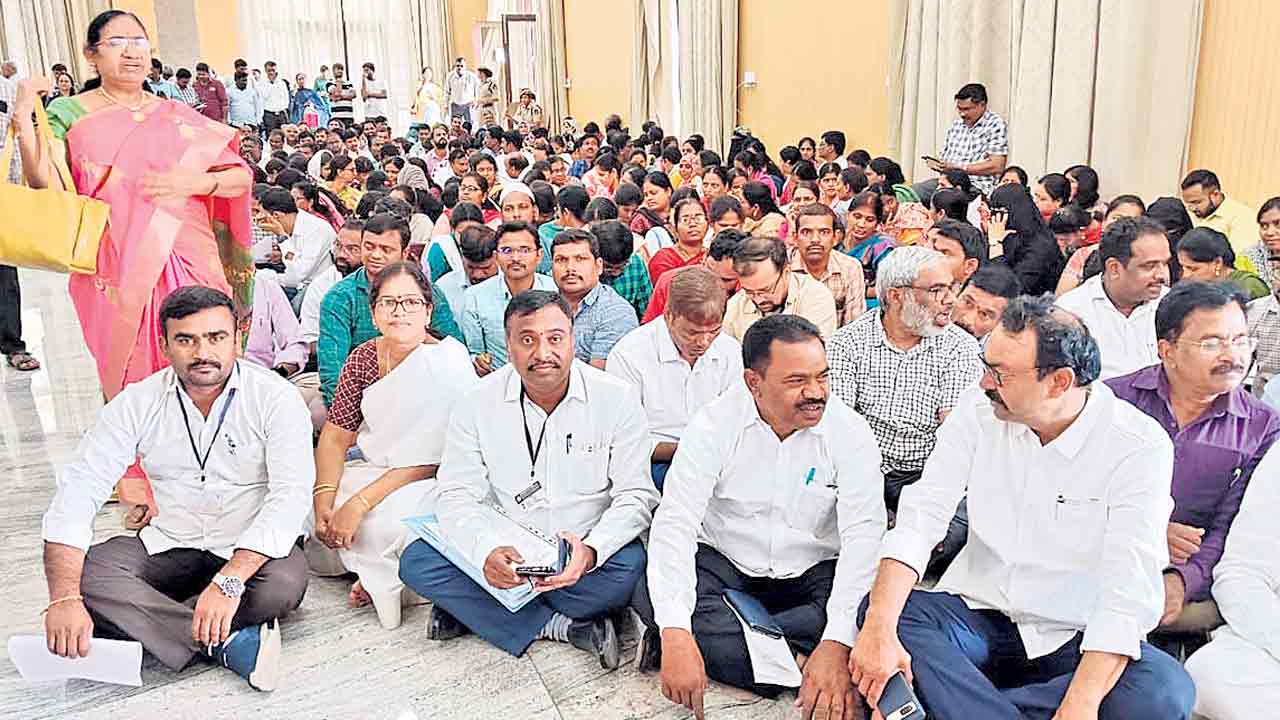 గురుకుల ఫలితాల్లో గోప్యత