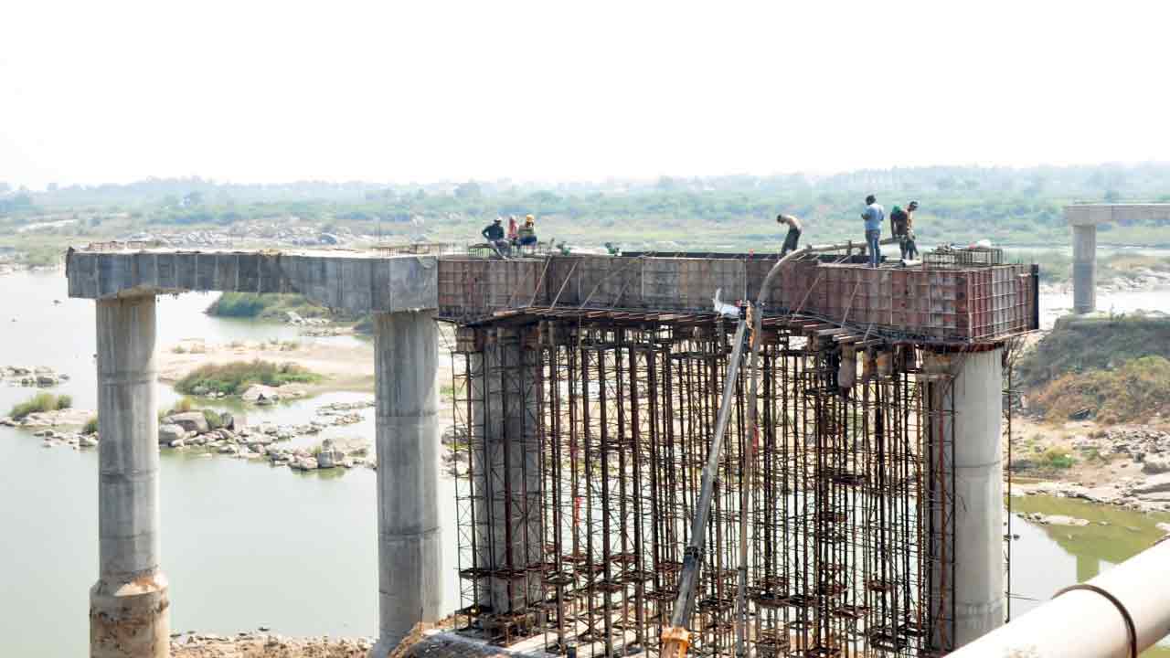 కృష్ణా.. కృష్ణా..