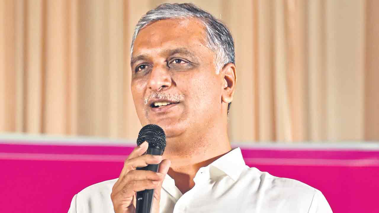 Harish Rao | అతి తెలివి బంజెయ్‌ రేవంత్‌.. పాలన చేతగాక బీఆర్‌ఎస్‌ ప్రభుత్వంపై విషం: హరీశ్‌