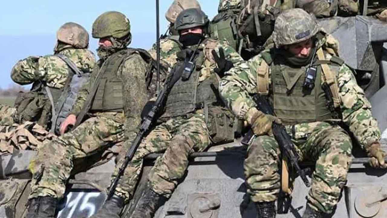 రష్యా స్వాధీనంలోకి మరో ఉక్రెయిన్‌ పట్టణం