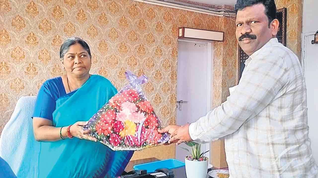 బీసీ సంక్షేమశాఖ కమిషనర్‌గా బాల మాయాదేవి బాధ్యతలు