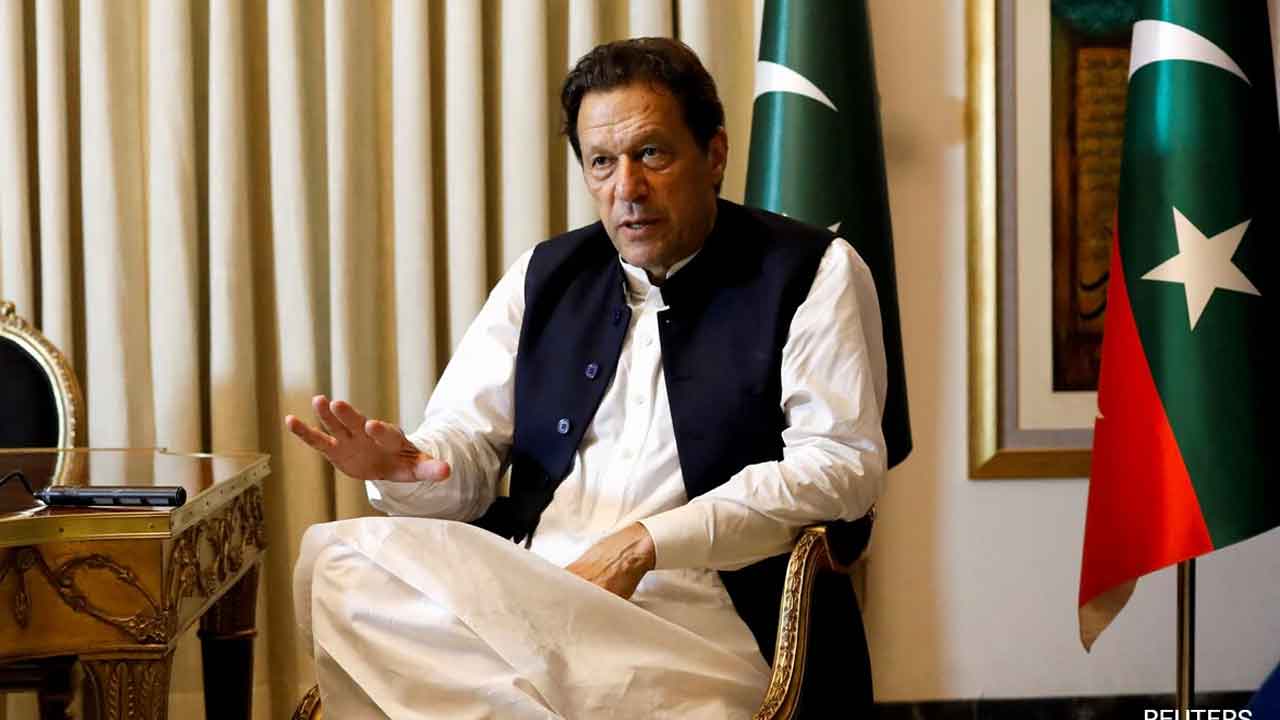 అవినీతి కేసులో ఇమ్రాన్‌కు 14 ఏండ్ల జైలు