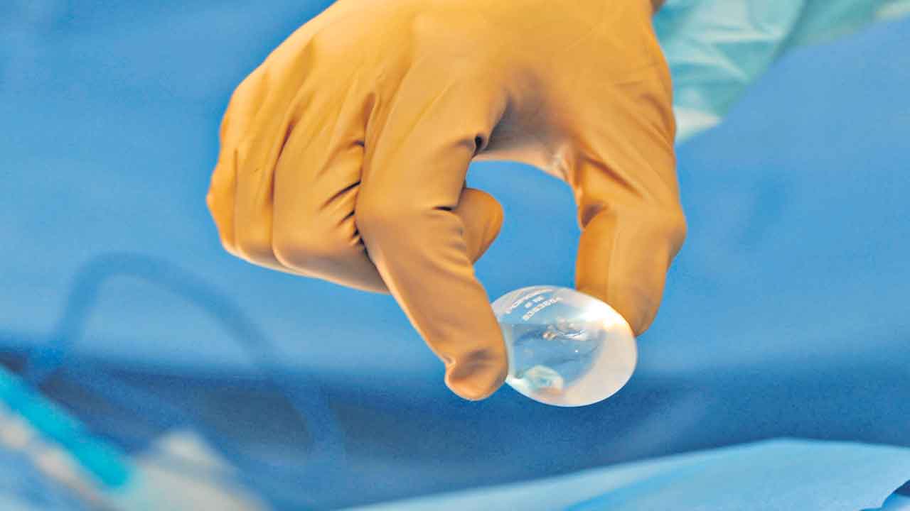 కృత్రిమ వృషణాలు