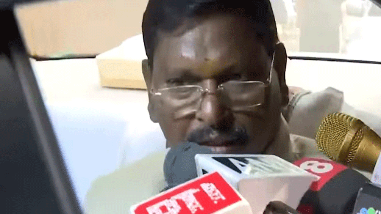 Farmers Protest | రైతుల‌తో సంప్ర‌దింపుల‌కు కేంద్రం సిద్ధం : మంత్రి అర్జున్ ముండా 