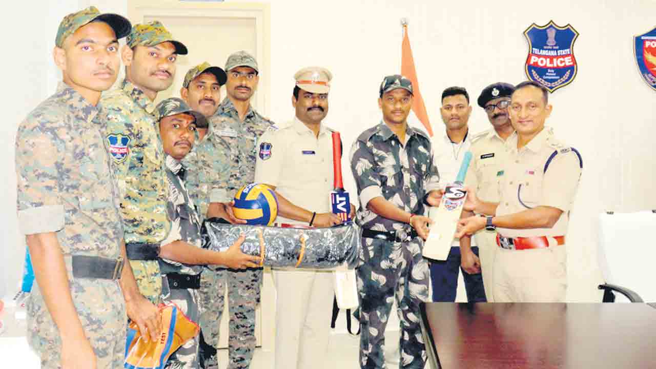 క్రీడలు ధృడత్వాన్ని పెంపొందిస్తాయి