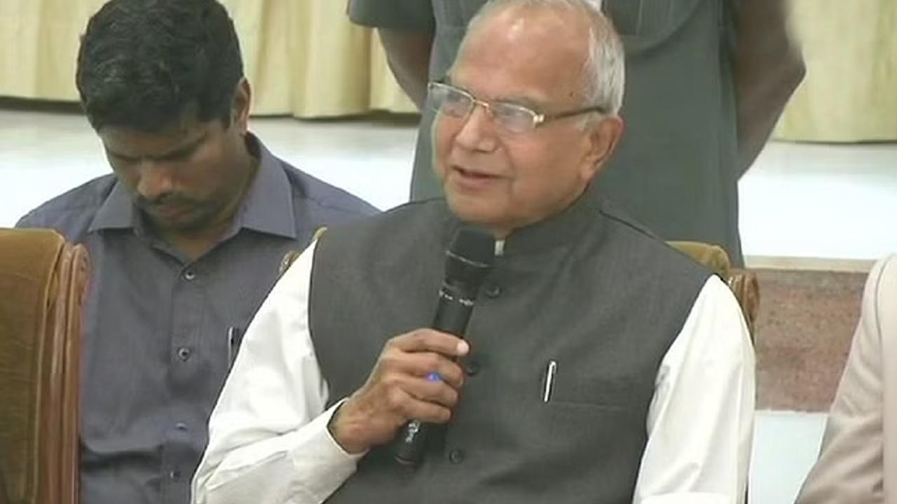 Banwari Lal Purohit | పంజాబ్‌ గవర్నర్‌ భన్వరీలాల్‌ రాజీనామా