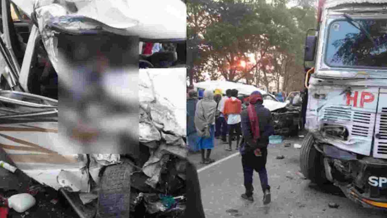 Bihar | బీహార్‌లో ఘోర ప్రమాదం.. కారు, బైకు, లారీ ఢీకొని తొమ్మిది మంది దుర్మరణం