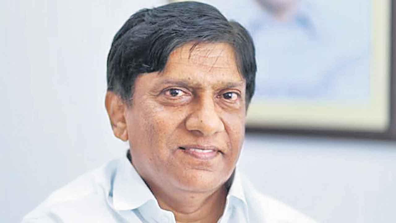 ఎల్‌ఆర్‌ఎస్‌ అప్పుడు వద్దన్నరేం?