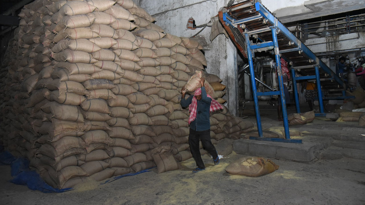 లక్ష్యం చేరని సీఎంఆర్‌