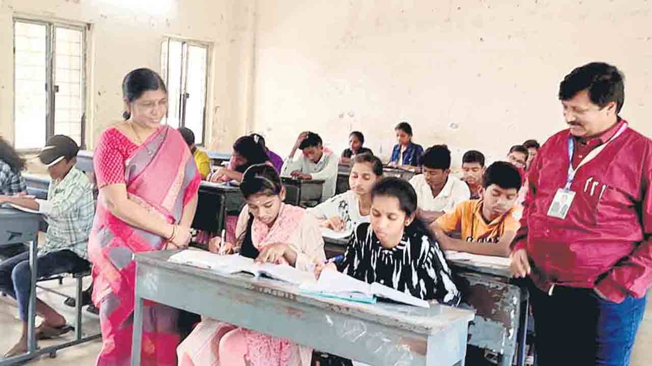 25న సీవోఈ రెండో దశ ప్రవేశ పరీక్ష