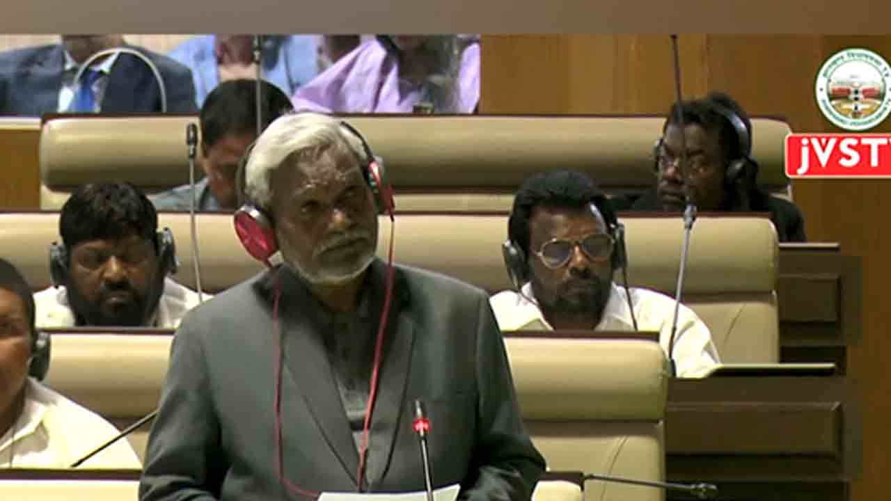 Champai Soren | జార్ఖండ్‌ అసెంబ్లీలో విశ్వాస తీర్మానం ప్రవేశపెట్టిన చంపాయ్‌ సోరెన్‌.. మోదీ సర్కారుపై తీవ్ర ఆరోపణలు