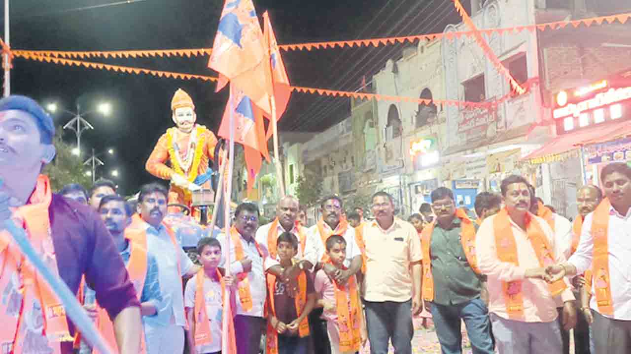 పోరాటయోధుడు శివాజీ