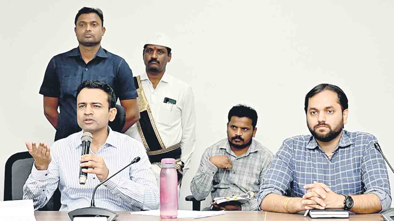 ప్రత్యేక బృందాలే ఎన్నికల్లో కీలకం