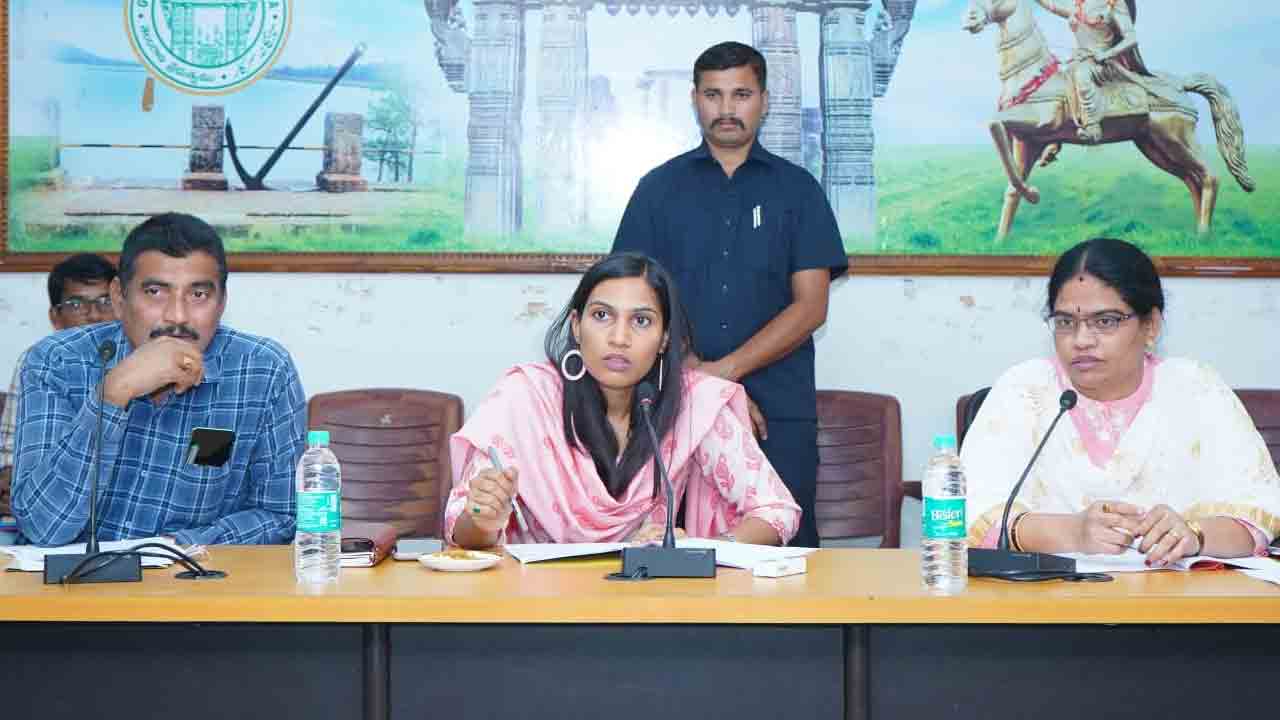 పరీక్షలను పకడ్బందీగా నిర్వహించాలి