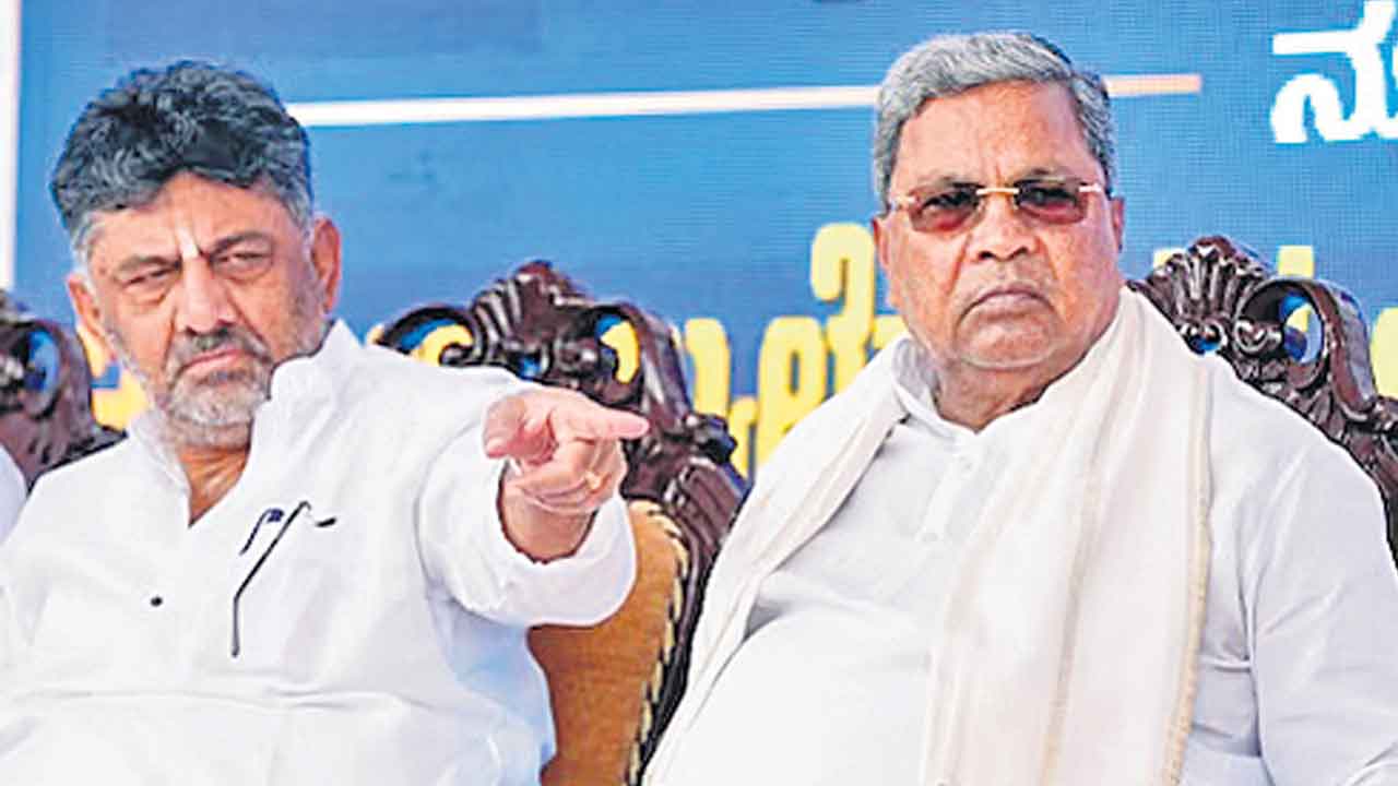 కాంగ్రెస్‌ రిసార్ట్‌ రాజకీయం