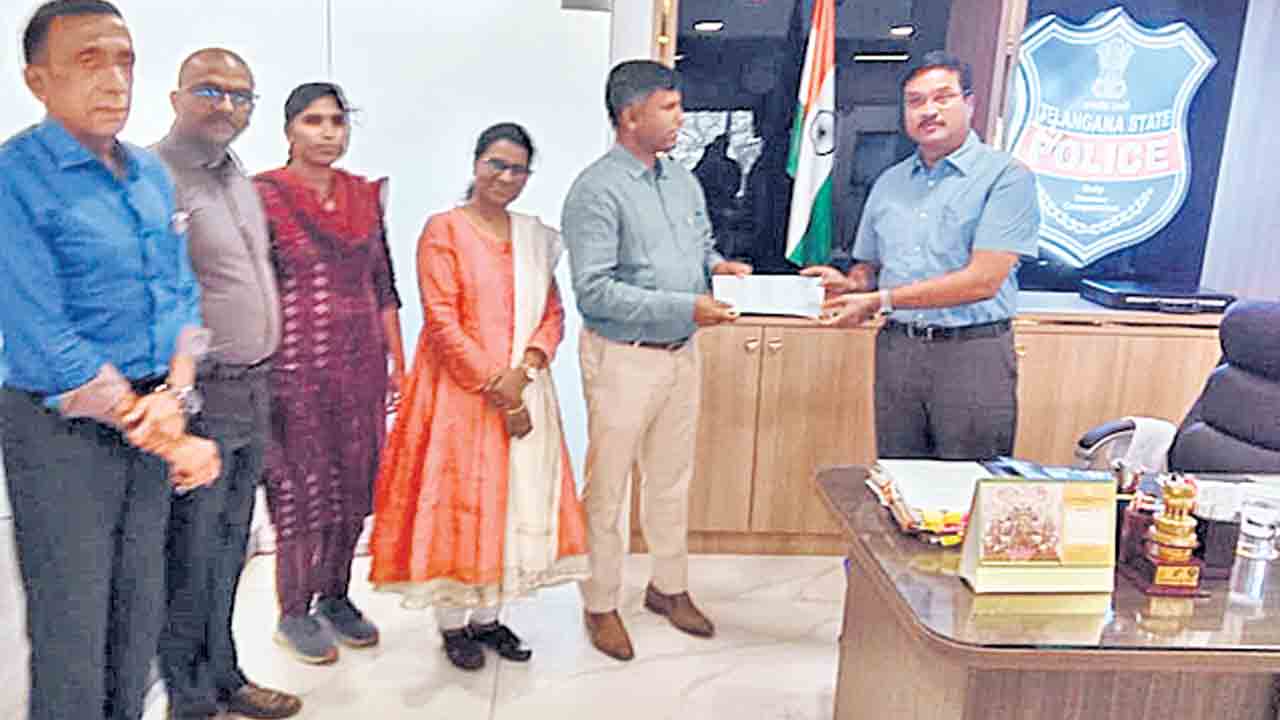 సైబర్‌ నేరగాళ్ల నుంచి నగదు రికవరీ