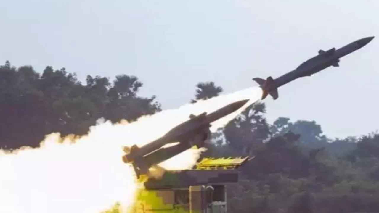 84,560 కోట్లతో రక్షణ కొనుగోళ్లు