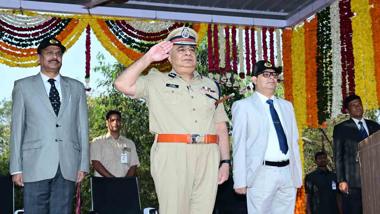 DGP Ravi Gupta | కేసుల దర్యాప్తులో జాగిలాల పాత్ర కీలకం : డీజీపీ రవి గుప్తా