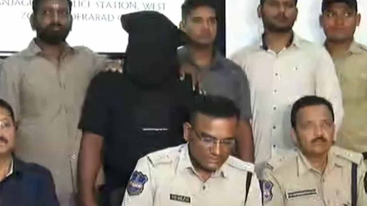 Hyderabad | ఎర్రమంజిల్‌లో డ్రగ్స్‌ విక్రయిస్తున్న నైజీరియన్‌ అరెస్ట్‌.. కోట్ల విలువైన హెరాయిన్‌, కొకైన్‌ సీజ్‌