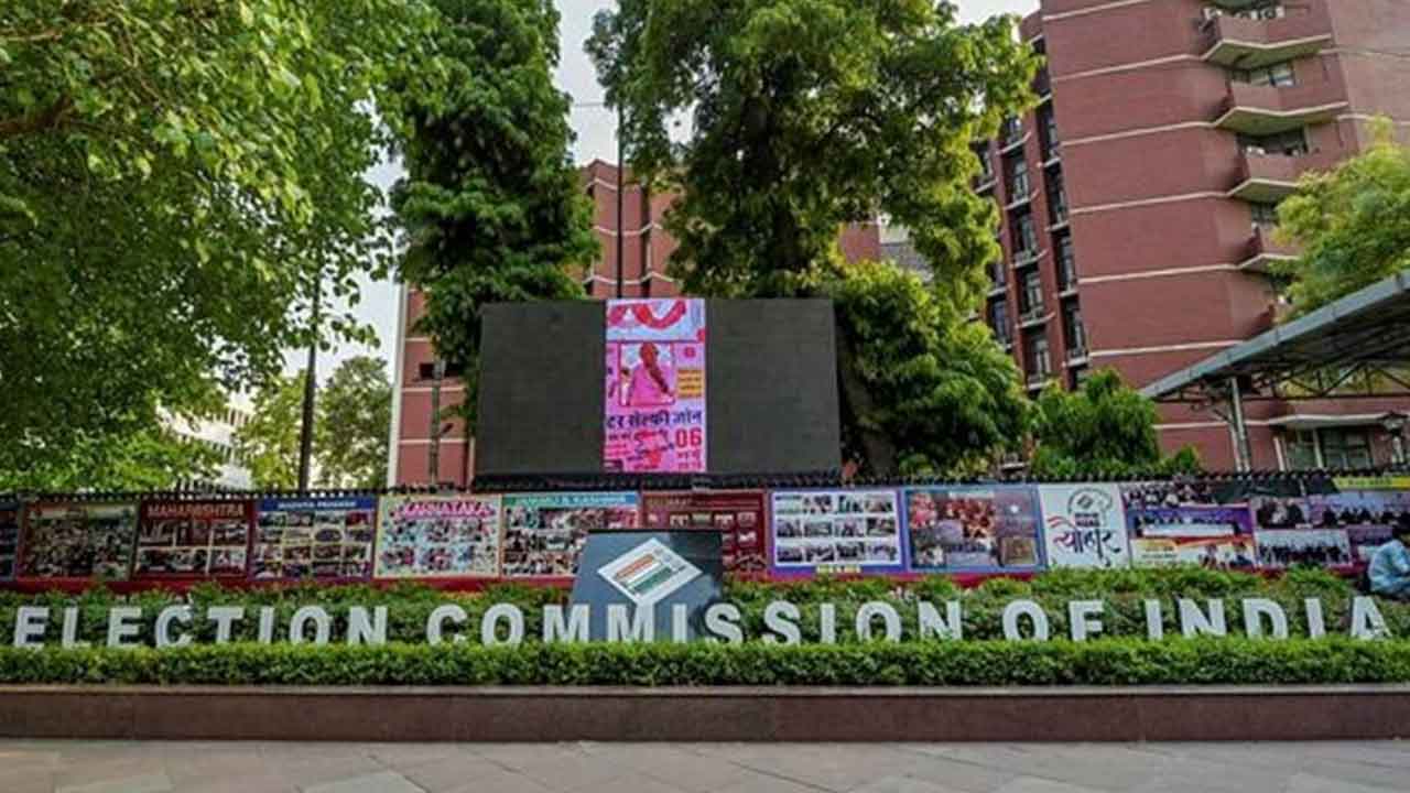 లోక్‌సభ ఎన్నికలకు 3.4 లక్షల కేంద్ర బలగాలు: ఈసీ