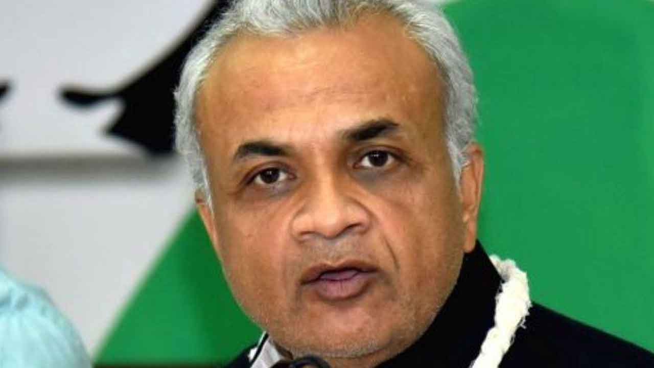 యూపీలో కాంగ్రెస్‌కు షాక్‌