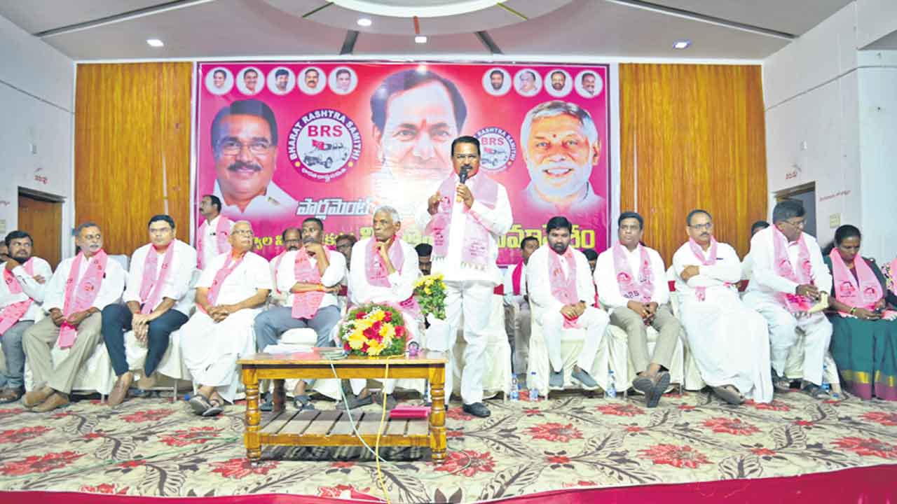 కాంగ్రెస్‌ను దెబ్బకొట్టాలి