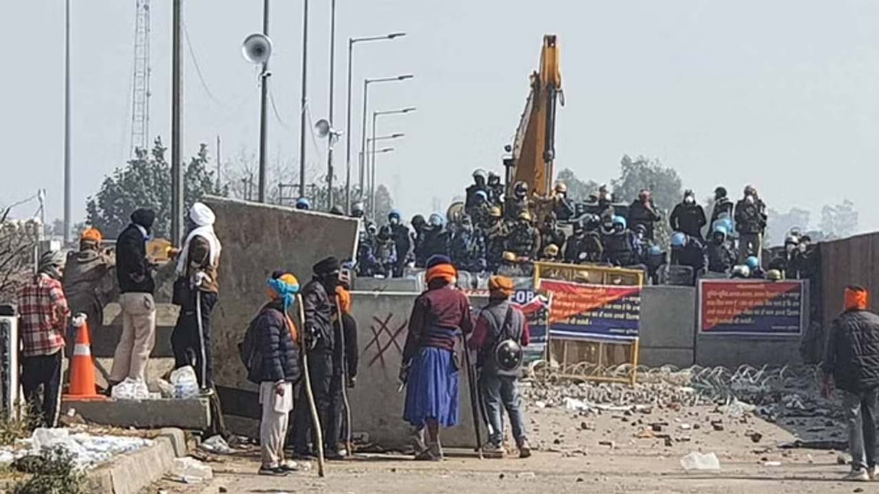 Farmers Protest | రైతుల ఆందోళన.. ఏడు జిల్లాల్లో ఇంటర్‌నెట్‌ బంద్‌..!