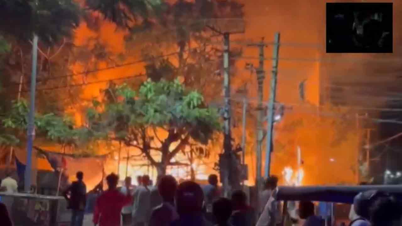 Fire accident | పేట్‌ బషీరాబాద్‌లో అగ్ని ప్రమాదం.. Video