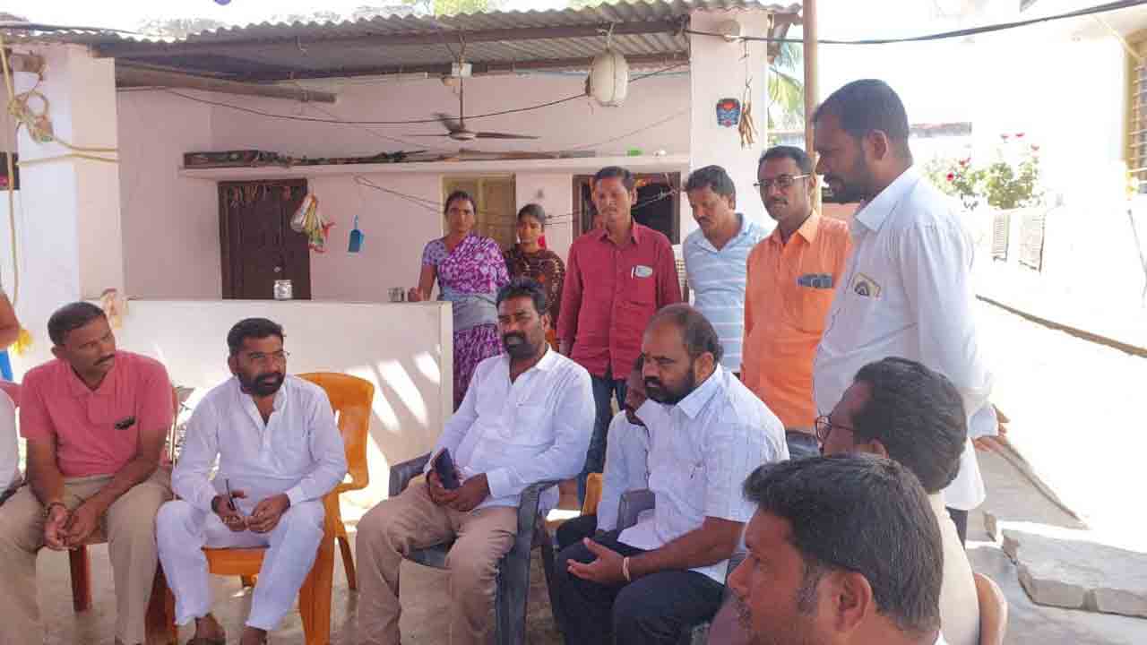 మాజీ ఎమ్మెల్యే కంచర్ల భూపాల్‌రెడ్డి పరామర్శ