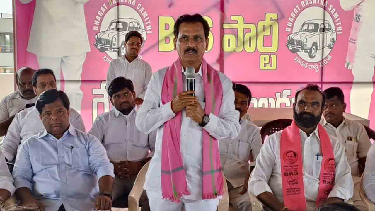 కాంగ్రెస్‌ చేతగానితనం వల్లే కేఆర్‌ఎంబీకి ప్రాజెక్టులు