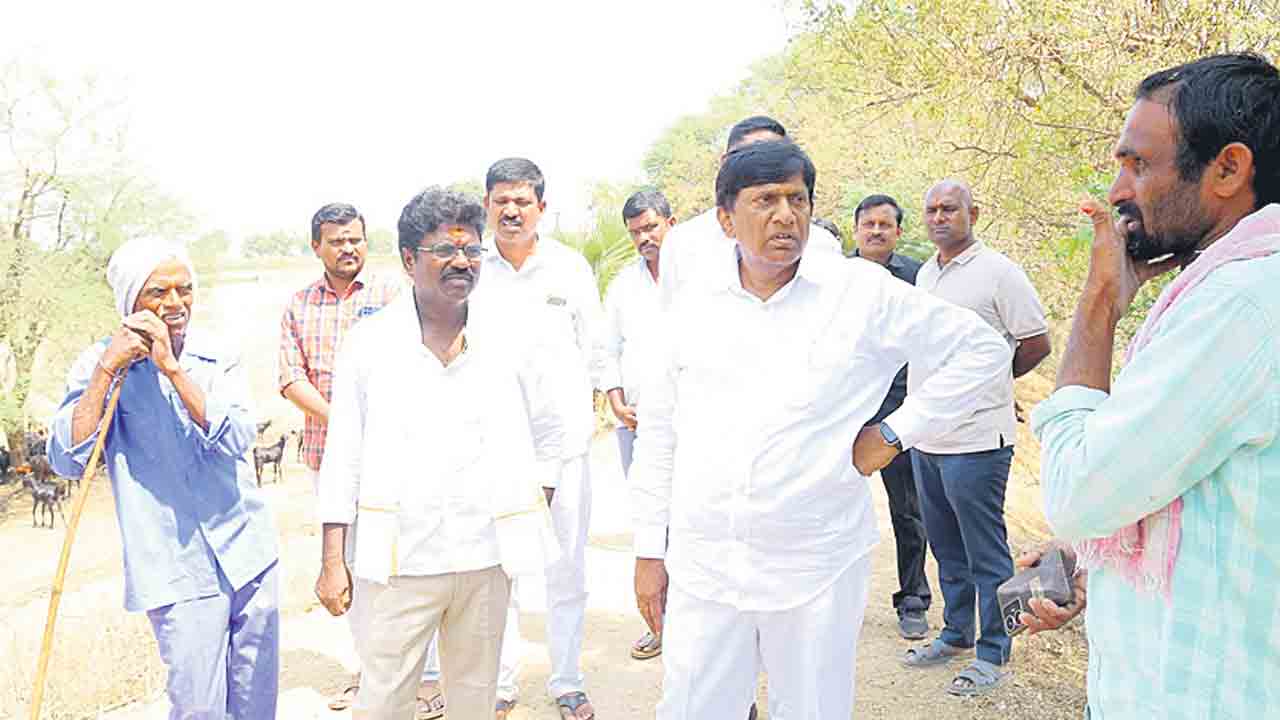 రైతుల ఉసురు పోసుకోవద్దు