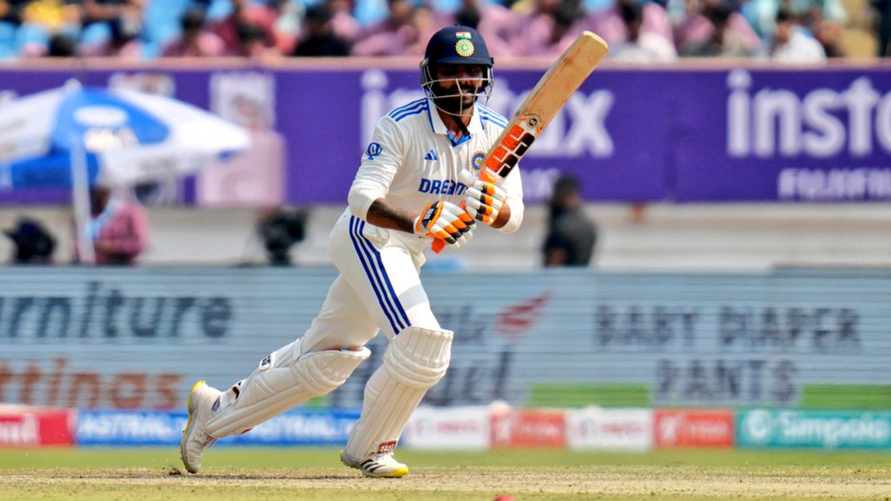 IND vs ENG 3rd Test | రాజ్‌కోట్‌ టెస్టులో రవీంద్రుడి సెంచరీ.. భారీ   స్కోరు దిశగా భారత్‌