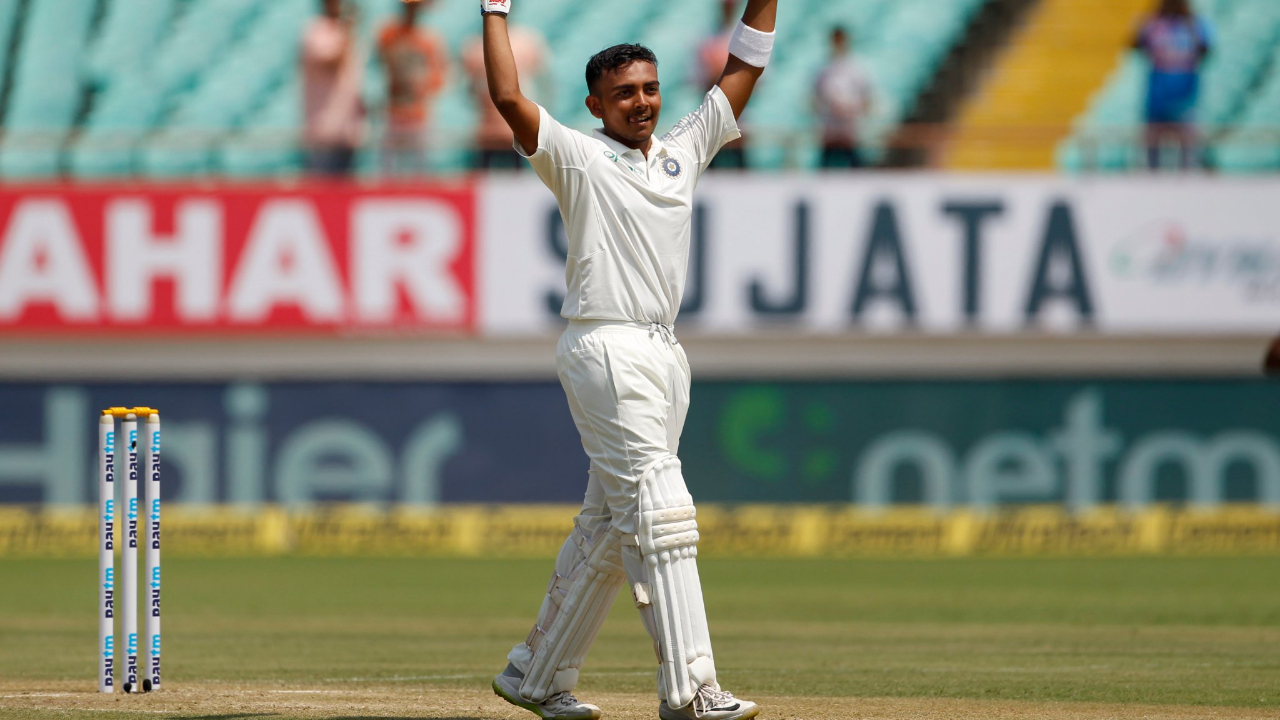 Prithvi Shaw: దేశవాళీ క్రికెట్‌లో సరికొత్త చరిత్ర.. ఐపీఎల్‌ ముందు షా శివతాండవం