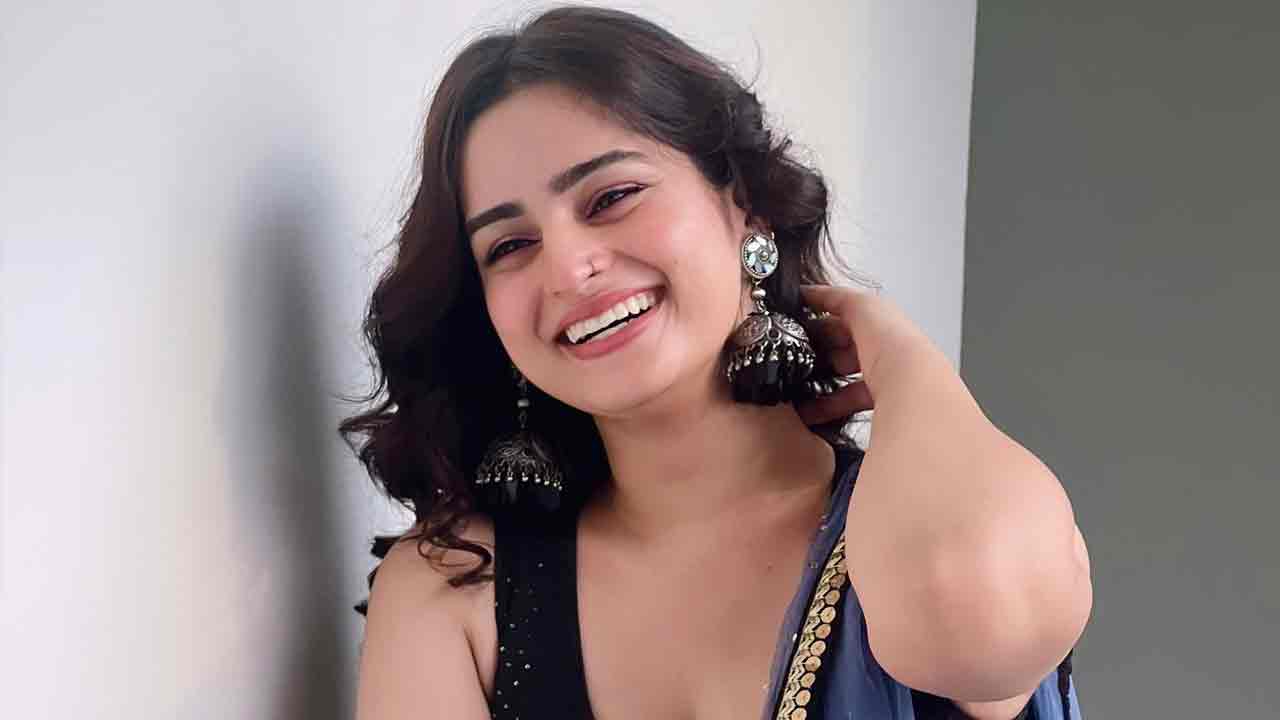 Gangs of Godavari | ఈషా రెబ్బా స్థానంలో బిగ్‌ బాస్‌ బ్యూటీ.. విశ్వక్‌సేన్‌తో స్టెప్పులేసేదెవరో తెలుసా..?