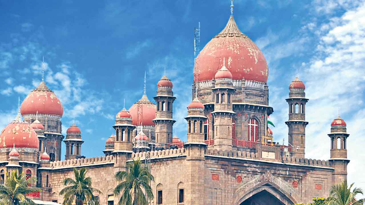 గవర్నర్ కోటా ఎమ్మెల్సీల కేసులో తీర్పు వాయిదా