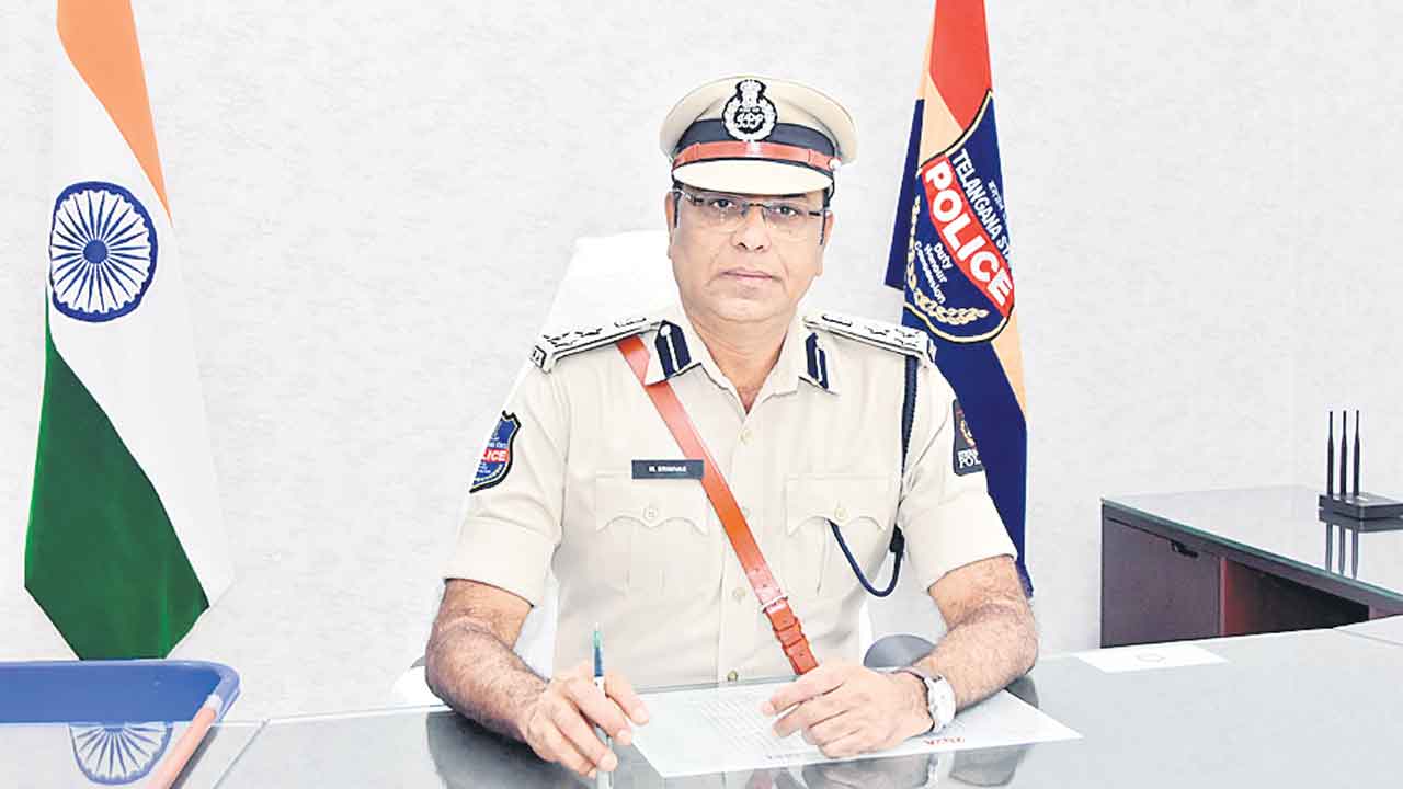 రామగుండం సీపీకి ఐజీగా ఉద్యోగోన్నతి