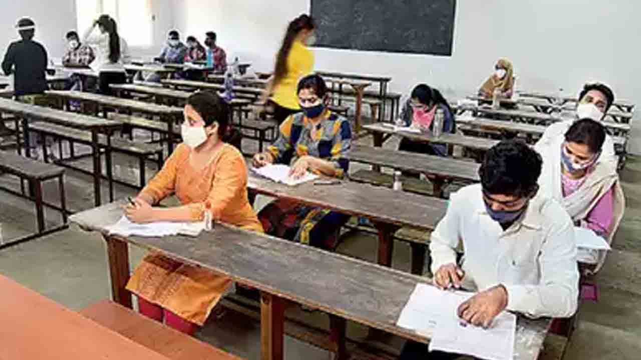 ఇంటర్‌ పరీక్షలకు పటిష్ట ఏర్పాట్లు