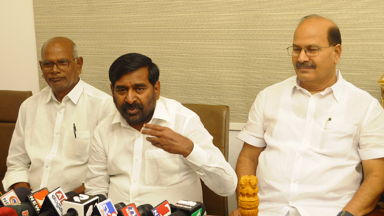 Jagadish Reddy | ఆరు గ్యారంటీలను అటకెక్కించే బడ్జెట్ : మాజీ మంత్రి జగదీశ్రెడ్డి