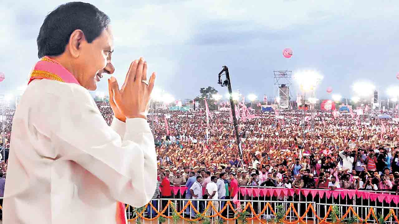 KCR | బహుముఖ ప్రజ్ఞ.. ఒకే గడ్డ మీద అనేక ఉద్యమాలకు రూపమిస్తే.. అతను కేసీఆర్‌!