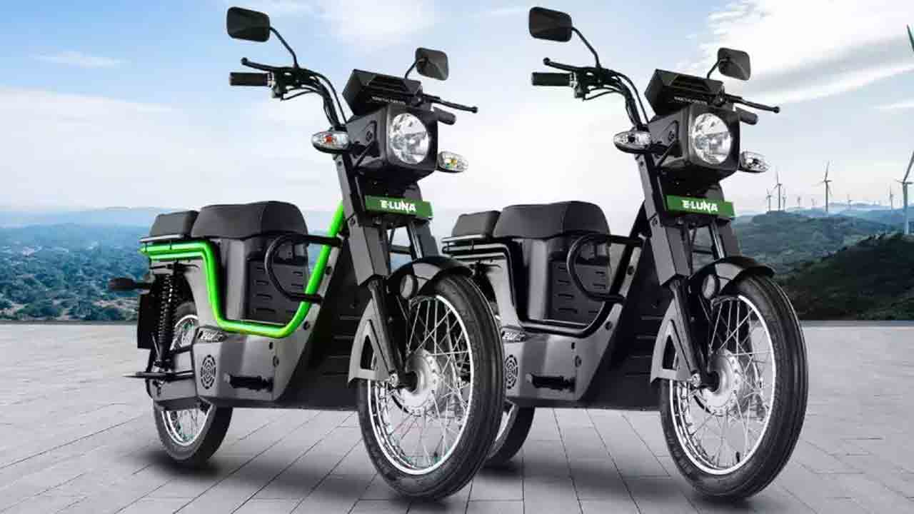 Kinetic Green E-Luna | మార్కెట్లోకి కెనెటిక్ గ్రీన్ ఈ-లూనా.. రూ.69,990లకే లభ్యం..!