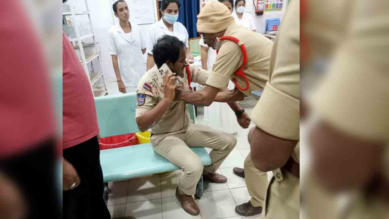 మద్యం మత్తులో ఆకతాయిల హల్‌చల్‌