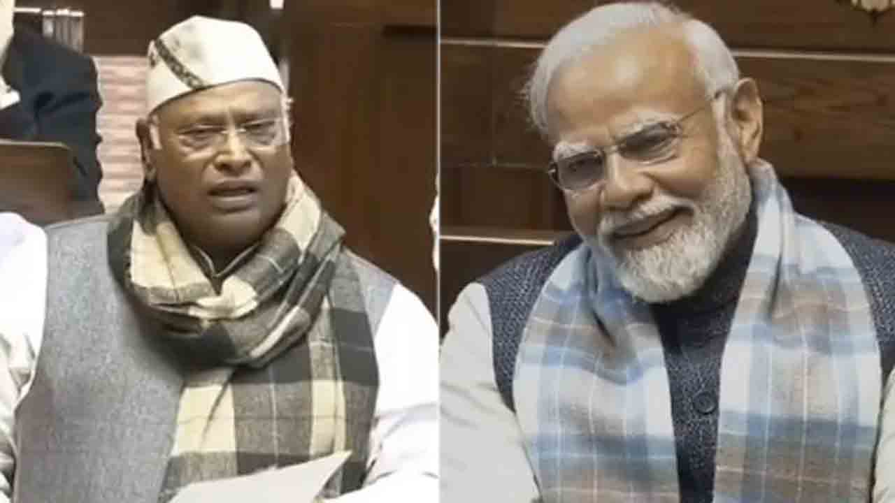 Watch: బీజేపీ మెజారిటీ ఈసారి 400 కంటే ఎక్కువన్న ఖర్గే.. తెగ నవ్విన మోదీ