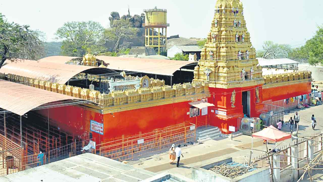 అంజన్న ఆదాయానికే ఎసరు